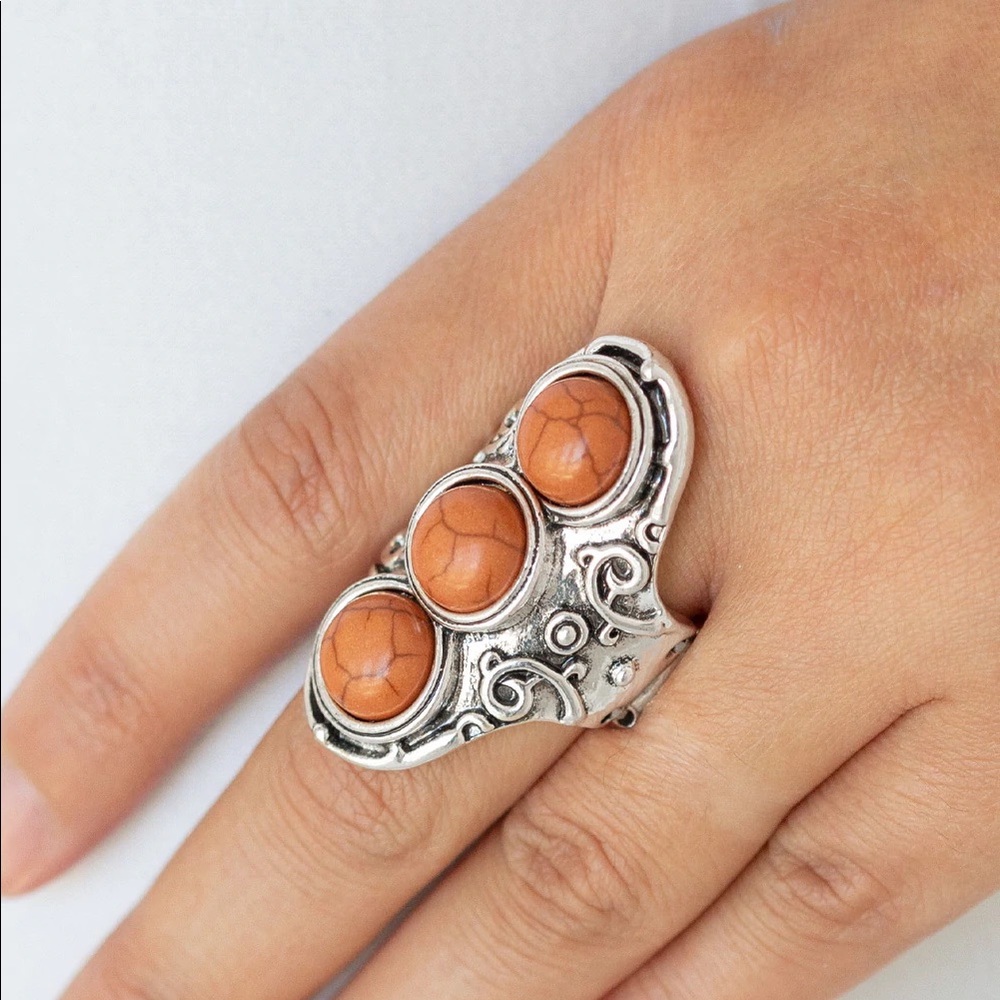 ❤️‍🔥5/$25❤️‍🔥 Sahara Soul Brown Ring